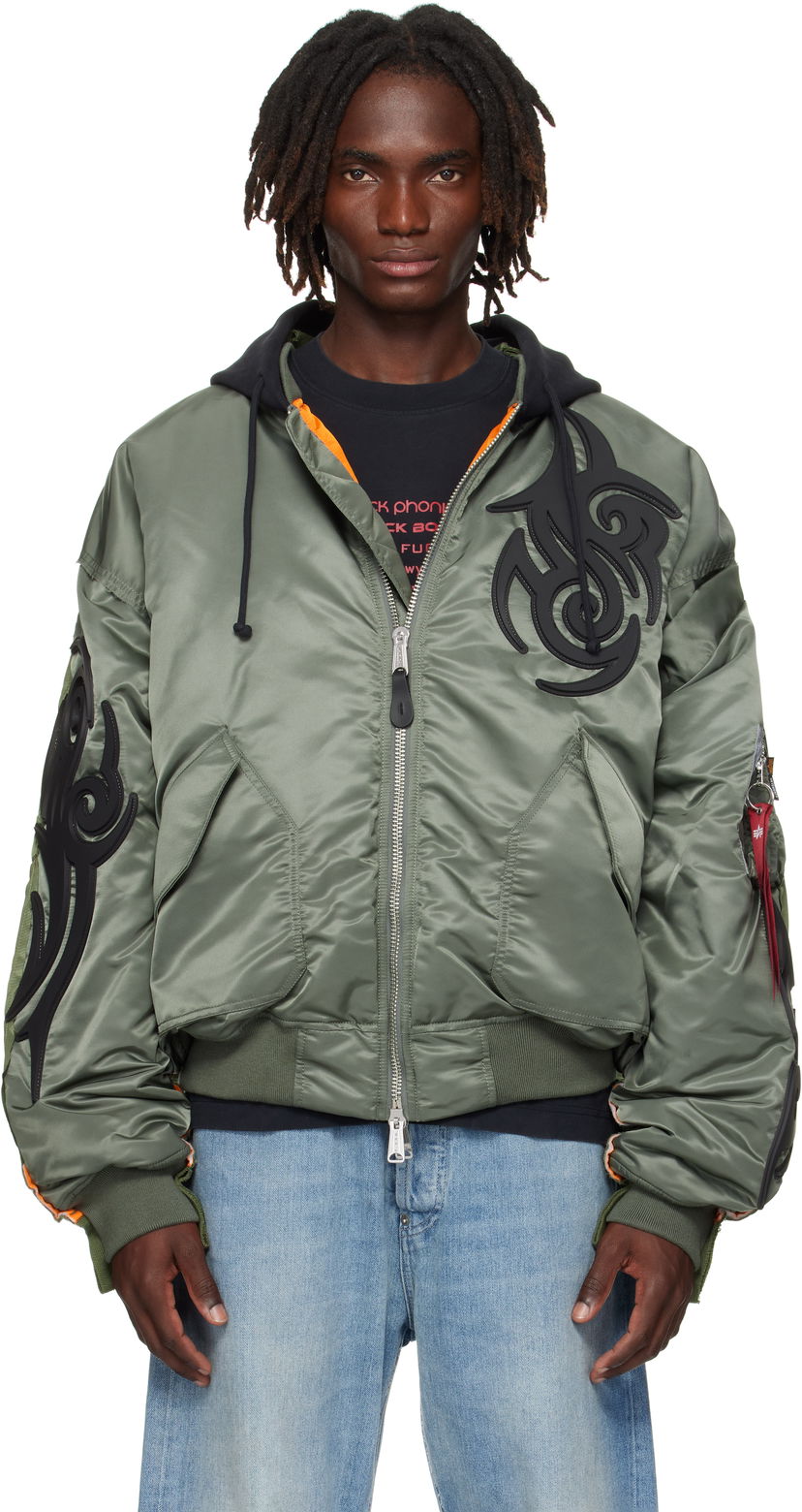 Bomber-takki VETEMENTS VETEMENTS x Alpha Industries Reworked Bomber Jacket Vihreä | UH76BO890GG