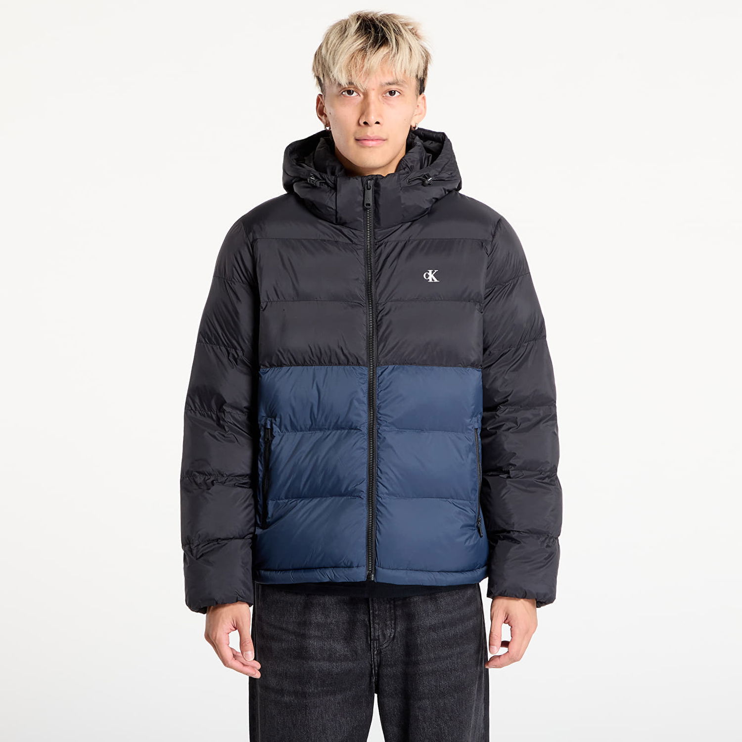 Puffer takki CALVIN KLEIN Calvin Klein Jeans Ls Nylon Color Block Jacket Tummansininen | LV04RD527G UB1, 0