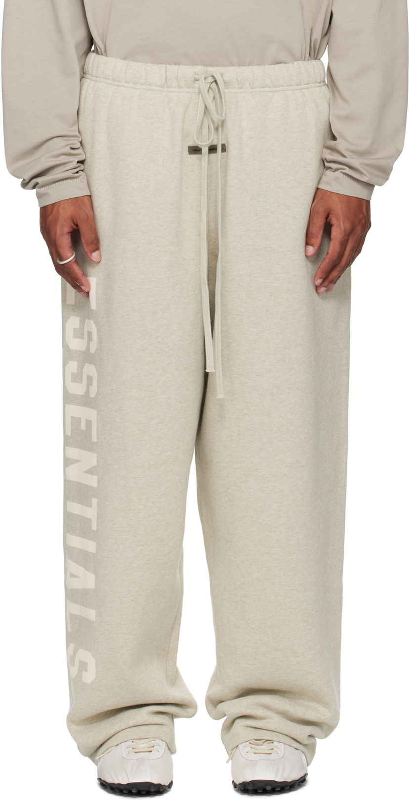 Verryttelyhousut Fear of God Fear of God ESSENTIALS Fleece Lounge Sweatpants Beige | 130SP254322F