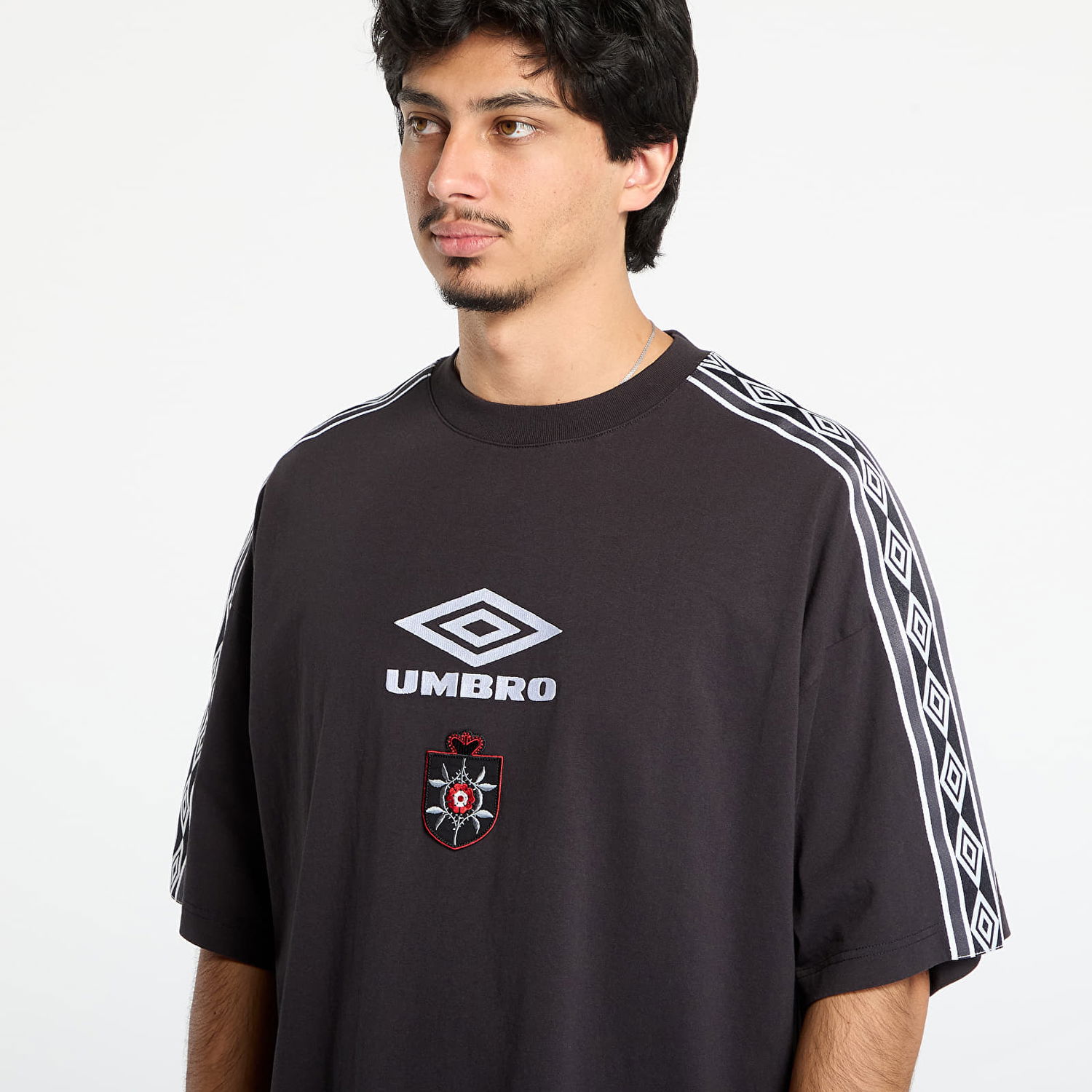 T-paita Umbro Og Tape T-Shirt Musta | UBMW0341JY101 BLK0020, 1