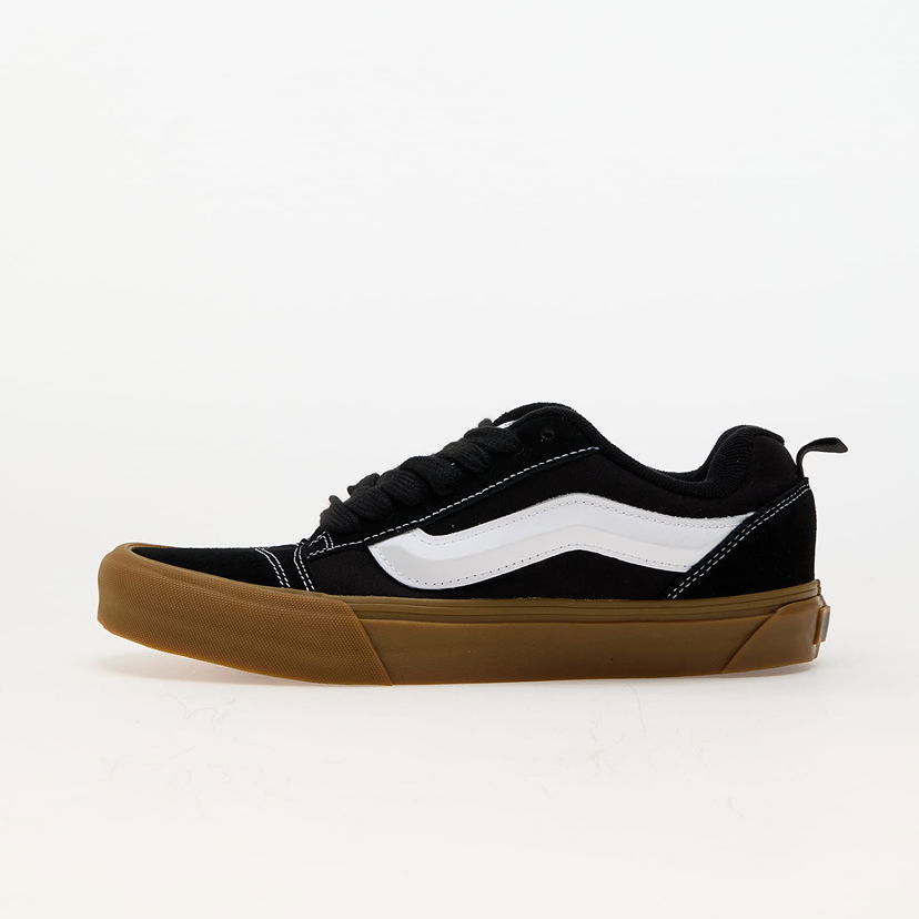 Skateboarding Vans Knu Skool Black/ Gum Musta | VN0009QCB9M1