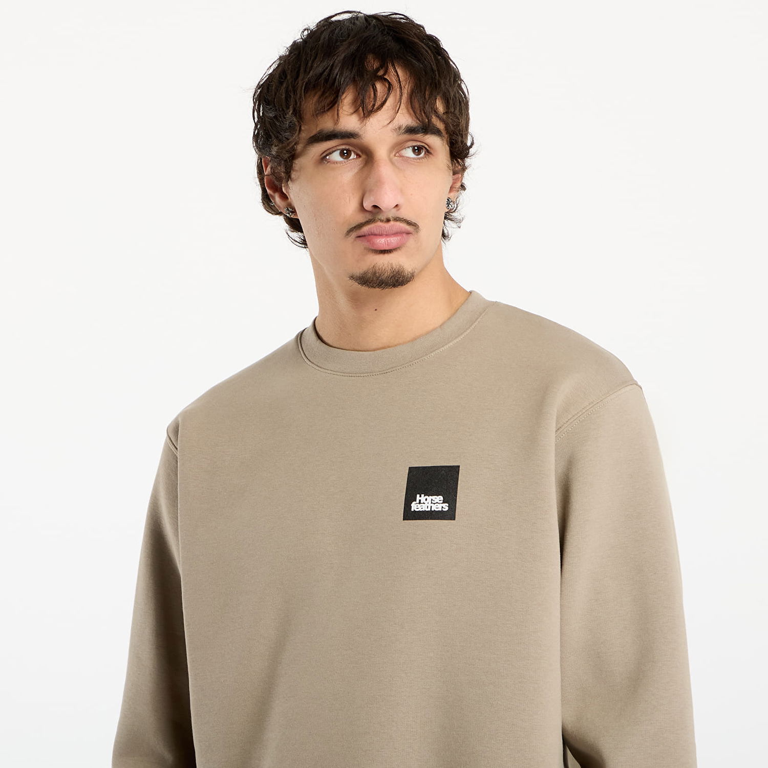 Huppari Horsefeathers Dunk Crewneck Sweatshirt with Patch Logo Beige | SM1225U, 1