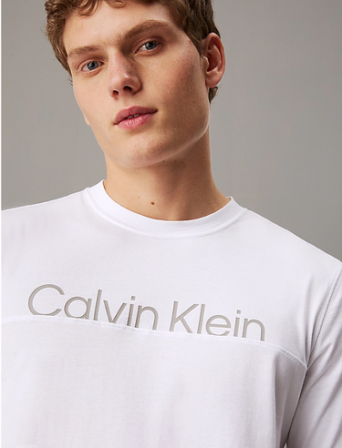 T-paita CALVIN KLEIN pw - graphic s/s t-shirt m Valkoinen | 00GMF4K142-YAA, 2