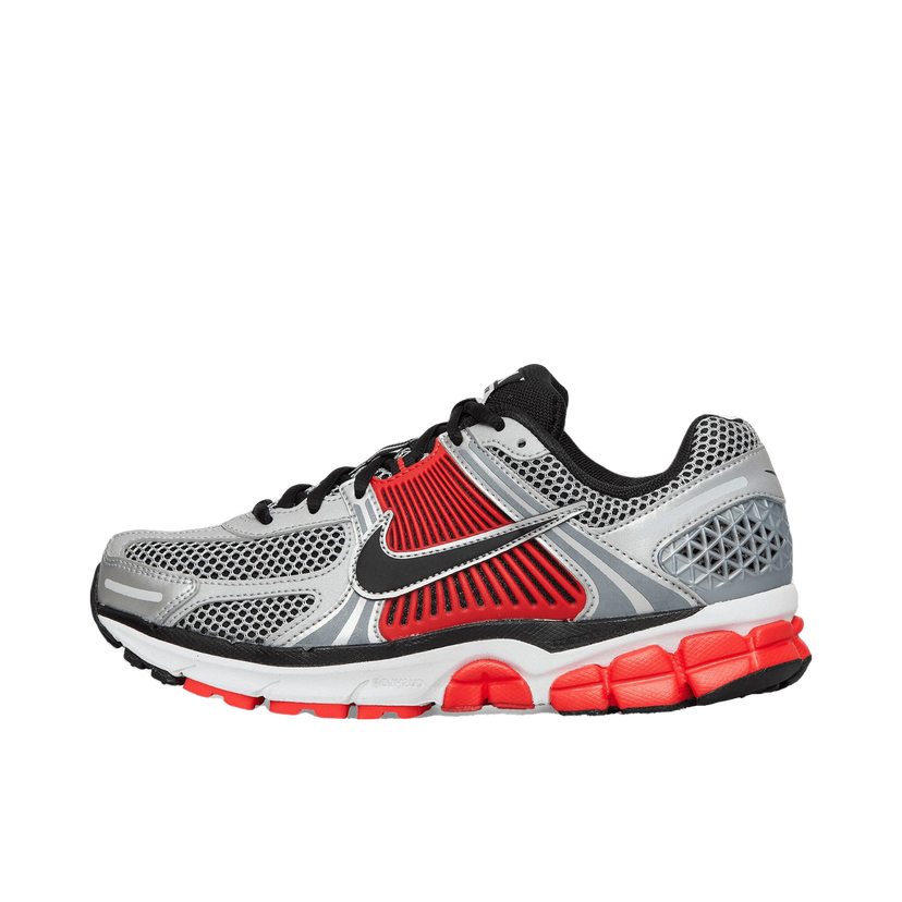 Tennarit ja kengät Nike Zoom Vomero 5 SE Harmaa | FJ4151-005