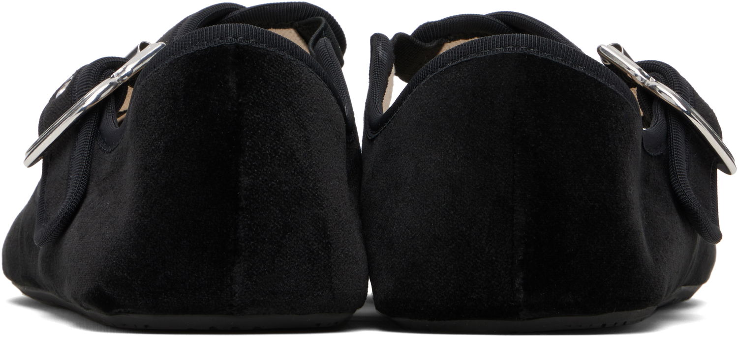 Tennarit ja kengät Alaïa ALAÏA Criss Cross Velvet Ballerina Flats Musta | AA3A046TK059, 1
