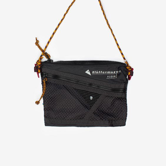Käsilaukku Klättermusen Algir Accessory Bag Small Musta | 41427U01-961
