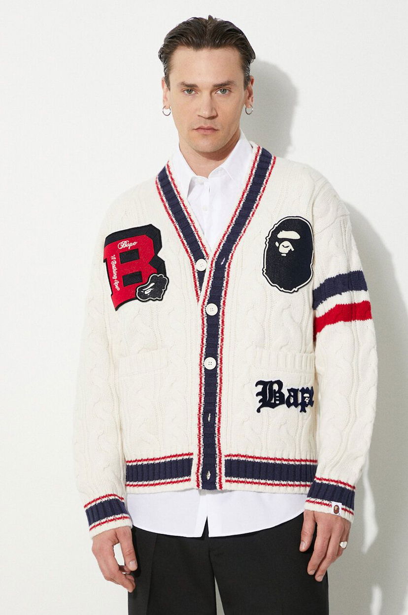 Villapaita BAPE A Bathing Ape College Badges Knit Cardigan Valkoinen | 1J80120051