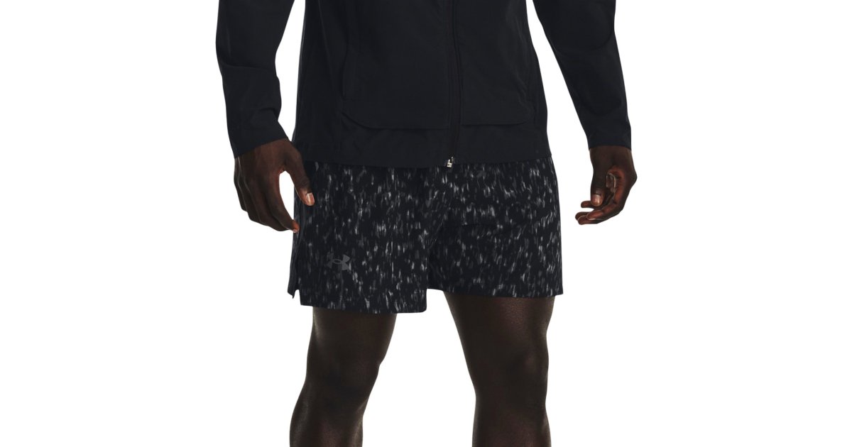 Shortsit Under Armour Launch Elite Musta | 1377002-002, 1