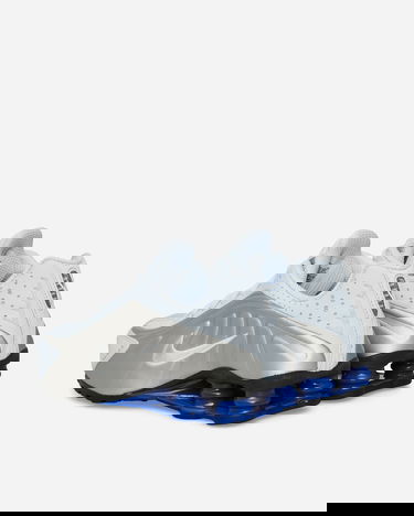 Tennarit ja kengät Nike Shox R4 Metallinen | AR3565-402, 4