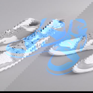 Tennarit ja kengät Jordan Air Jordan 1 Mid "UNC" Sininen | 554724-106, 2