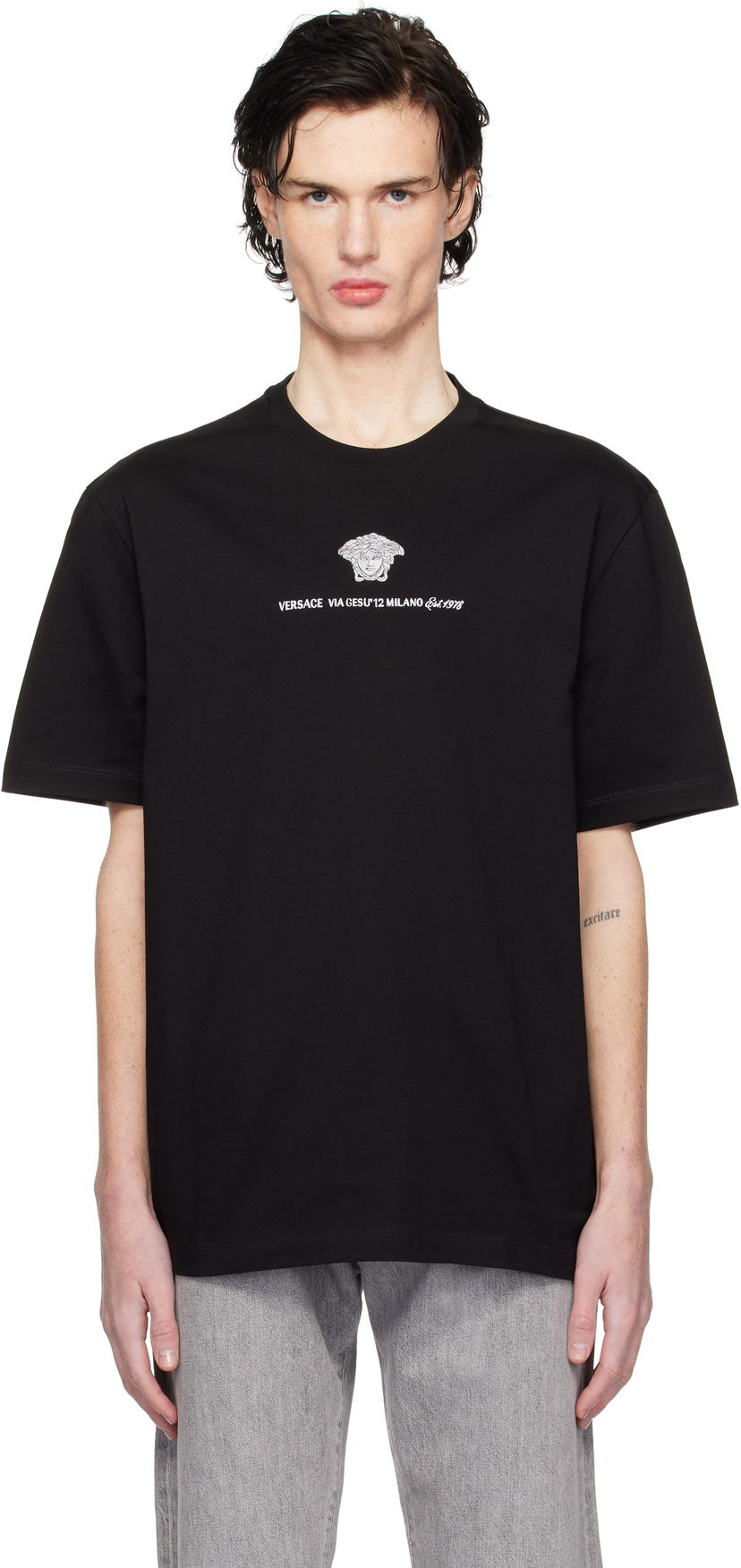 T-paita Versace Embroidered Medusa Graphic T-Shirt Musta | 1013302_1A11054