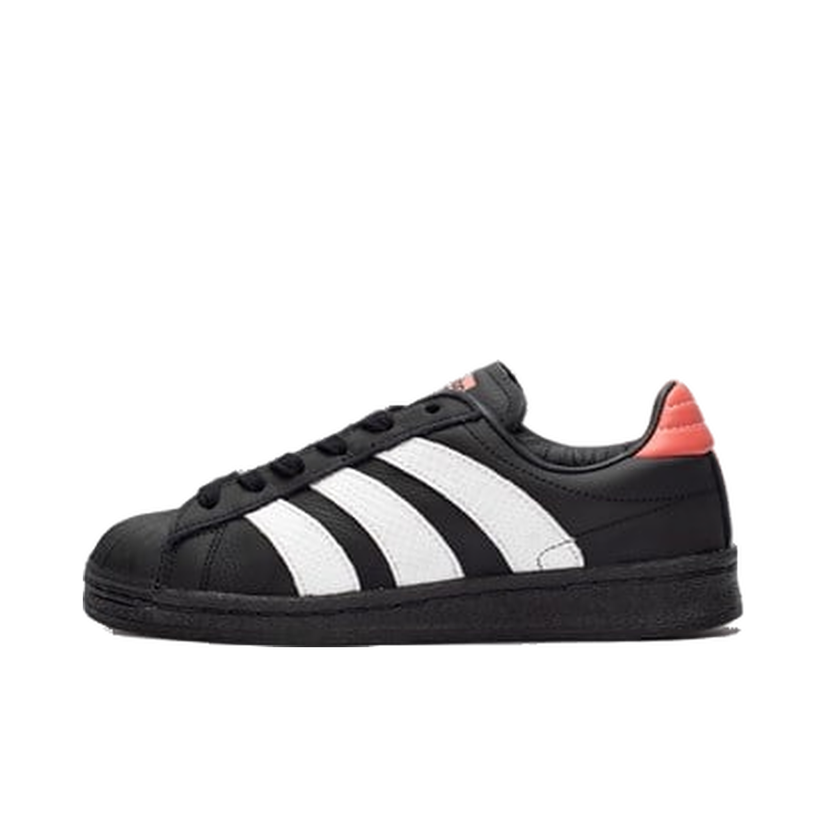 Tennarit ja kengät adidas Originals adidas Wmns Superstar Musta | IE3056