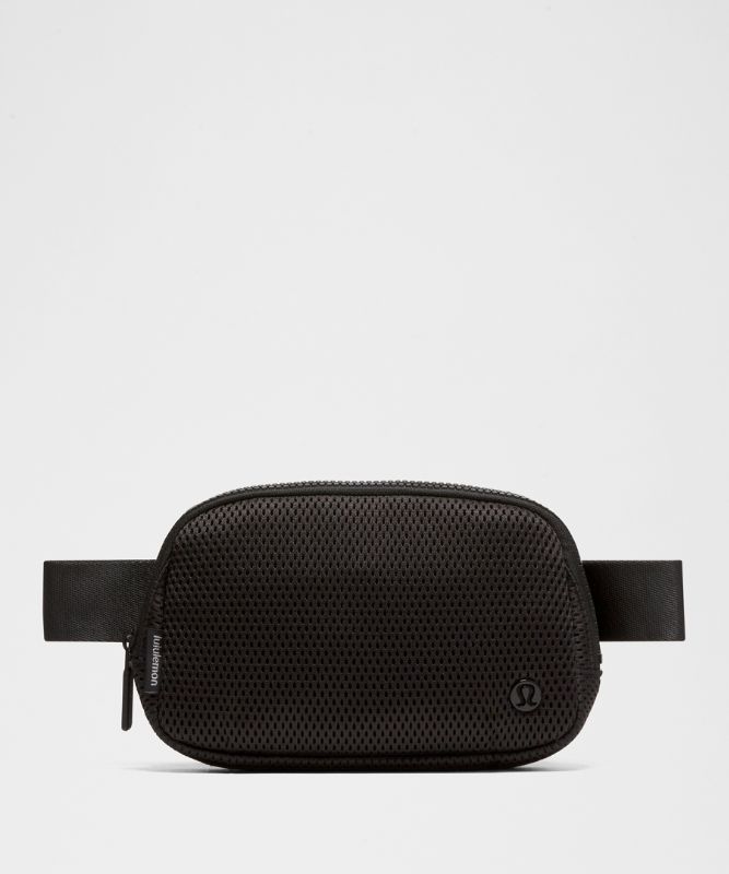 Vyötärölaukku lululemon Everywhere Knit Mesh Belt Bag 1L Musta | prod20002199, 0