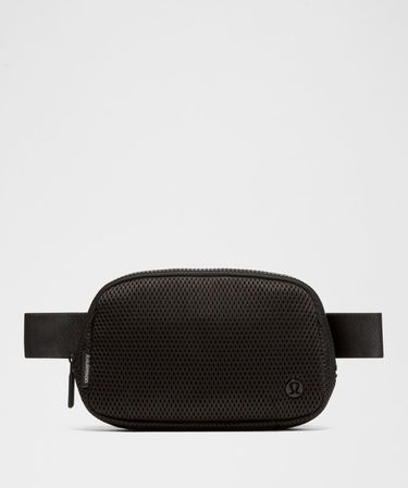 Vyötärölaukku lululemon Everywhere Knit Mesh Belt Bag 1L Musta | prod20002199, 0
