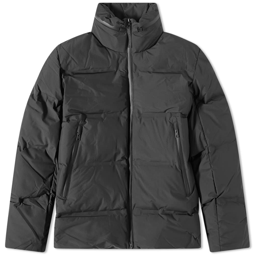 Takki NORSE PROJECTS Stand Collar Short Down Jacket Musta | N55-0540-9999, 0