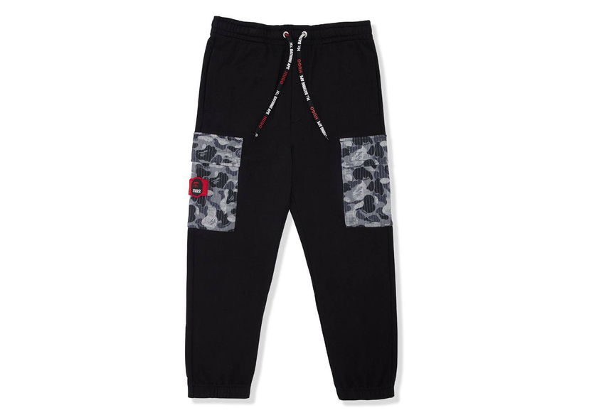 Verryttelyhousut BAPE BAPE x Hugo Camo Sweatpants Black Musta | 7I23-152-901