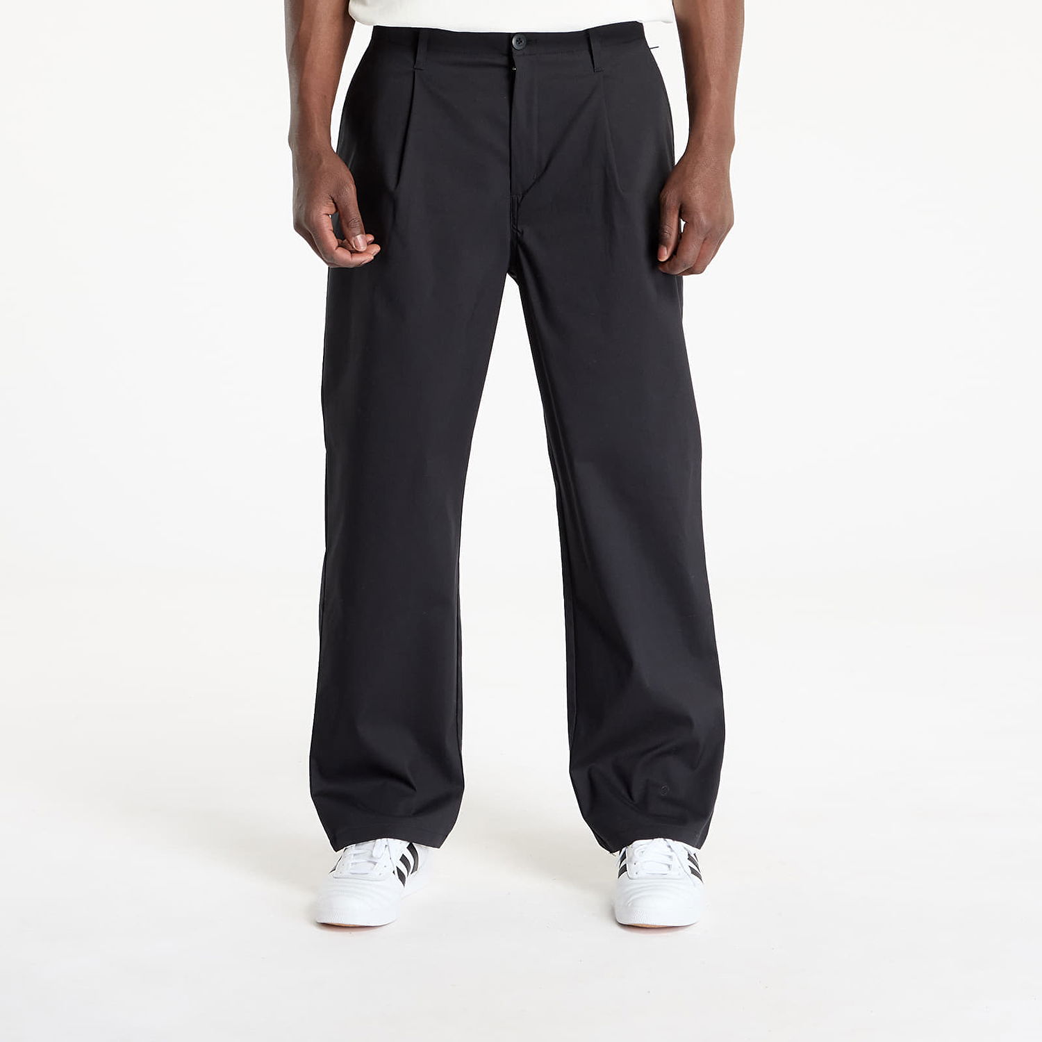 Housut New Balance New Balance Athletics Relaxed Trousers Musta | MP51563BK, 0