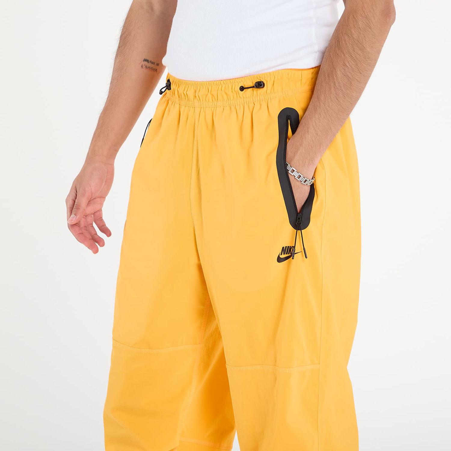 Housut Nike Nike Tech Woven Pants Keltainen | II4615-717, 1