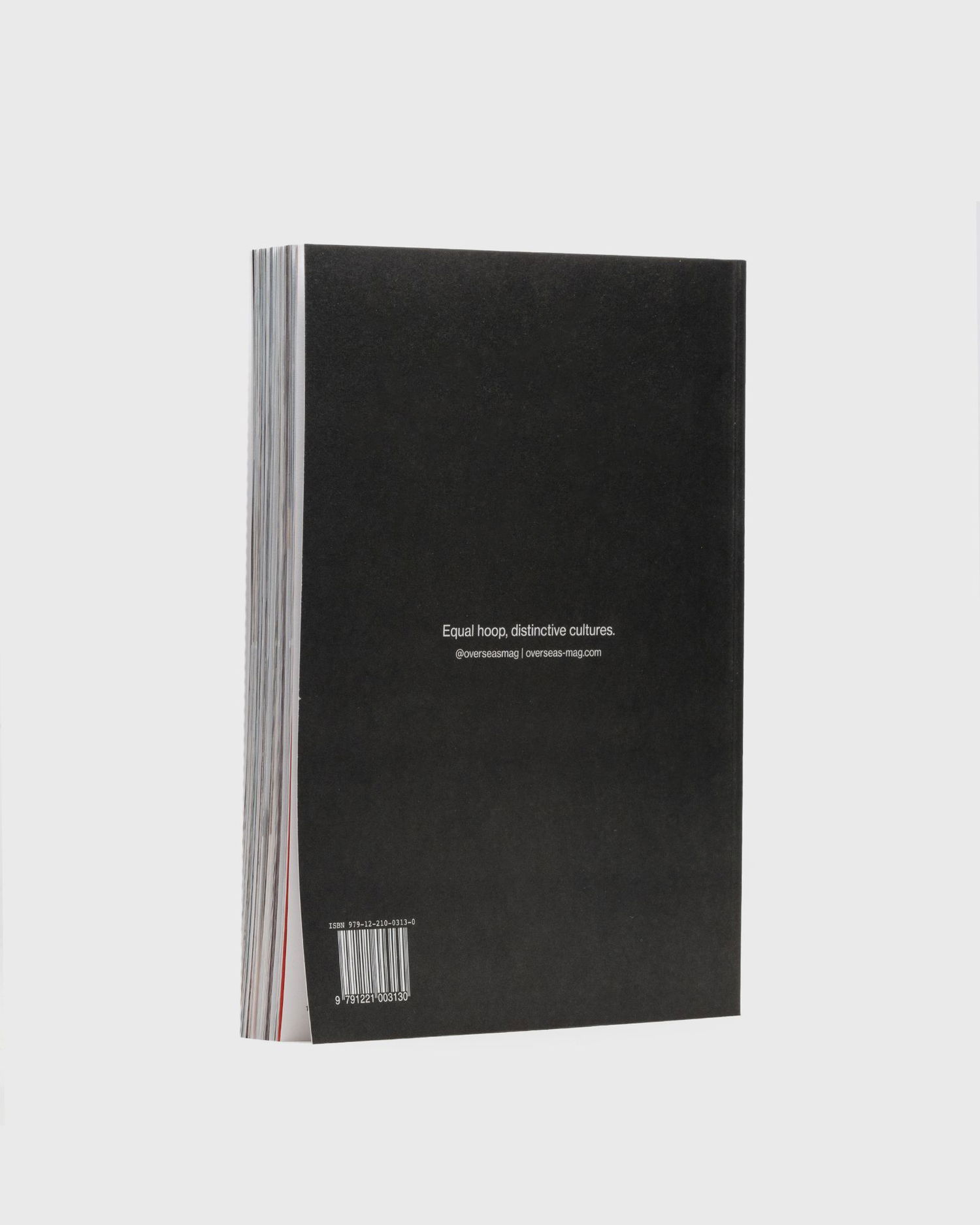 Kirja ja lehti gestalten Books Overseas Magazine - Issue 01 Monivärinen | 9791221003130, 1