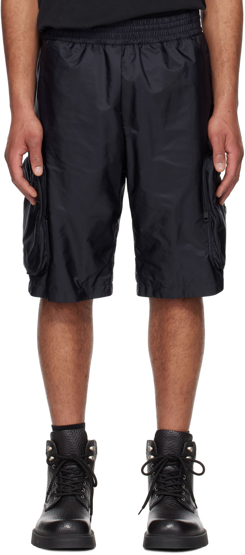 Shortsit Moncler Moncler Genius Mercedes-Benz by NIGO Cargo Shorts Musta | K14012B00001M5920