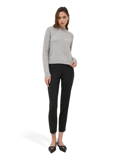Housut BOSS Cropped Regular-fit Trousers in Responsible Wool Musta | 50490051