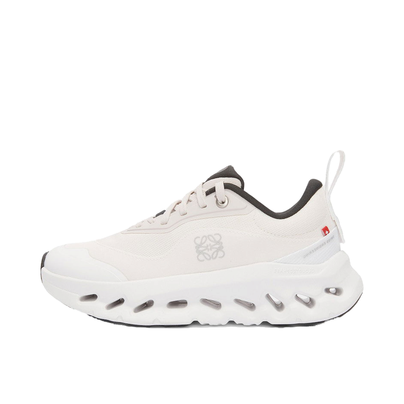 Tennarit ja kengät On Running LOEWE x Cloudtilt 2 Sand White W Valkoinen | 3WE10872979