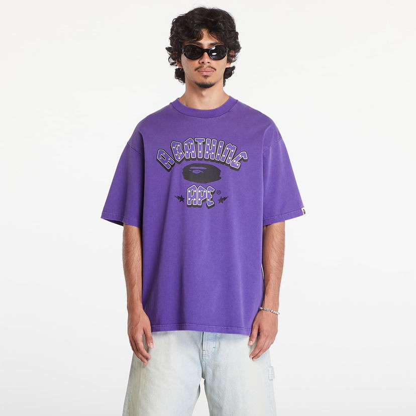 T-paita BAPE A BATHING APE Garment Dye Rhinestone Logo Relaxed Fit Short Sleeve Tee Purple Violetti | 001CSK801312M PUR