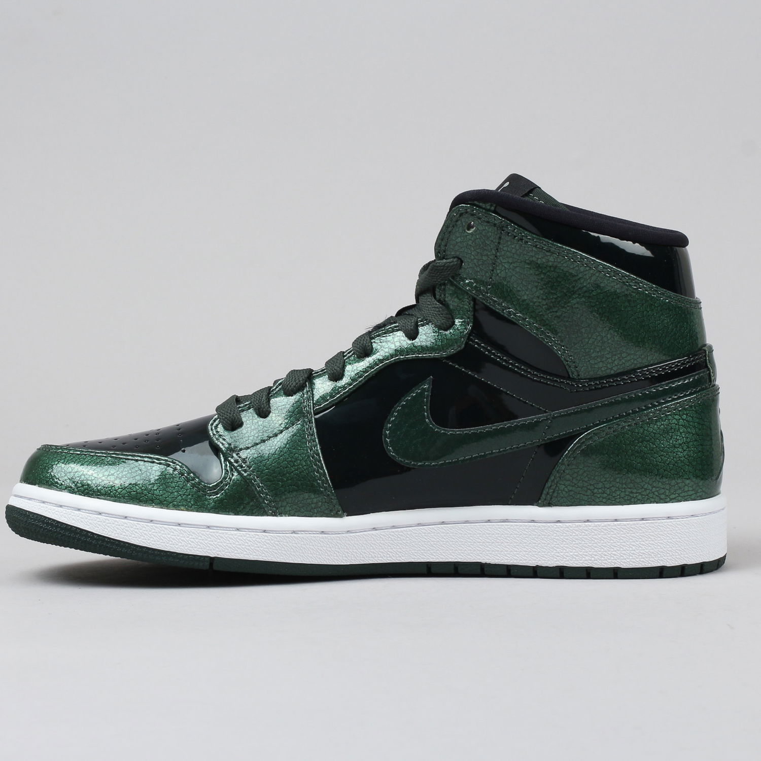 Tennarit ja kengät Jordan Air Jordan 1 High "Anti-Gravity Machines" Vihreä | 332550-300, 1