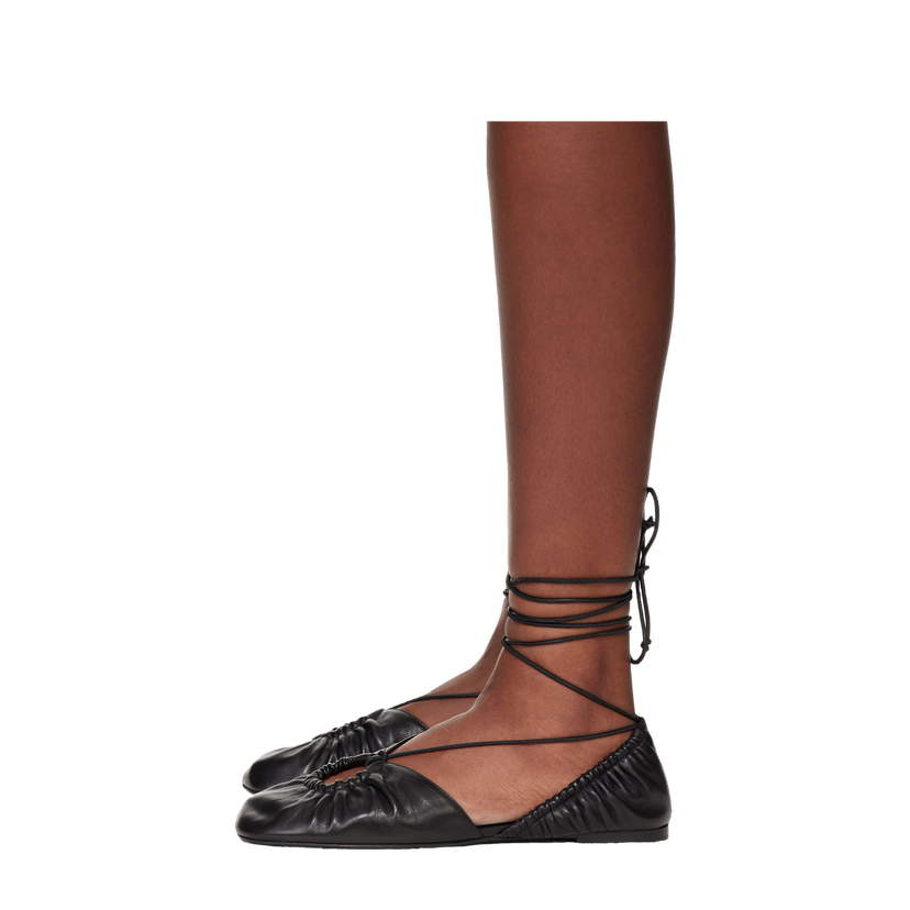Tennarit ja kengät LANVIN Lanvin Mesure Lace-Up Leather Ballerina Flats Musta | FW-SAMS0W-NAPA-E25