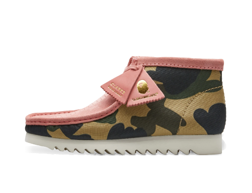 Tennarit ja kengät Clarks BAPE x Wallabee Coral Combi Monivärinen | 26149863
