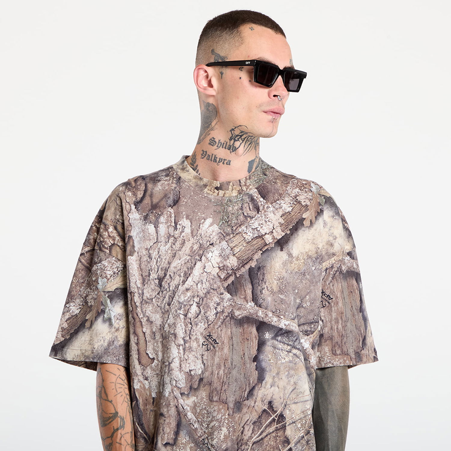 T-paita Represent Clo REPRESENT Real Tree Camo T-Shirt Ruskea | MLM100309-55, 1