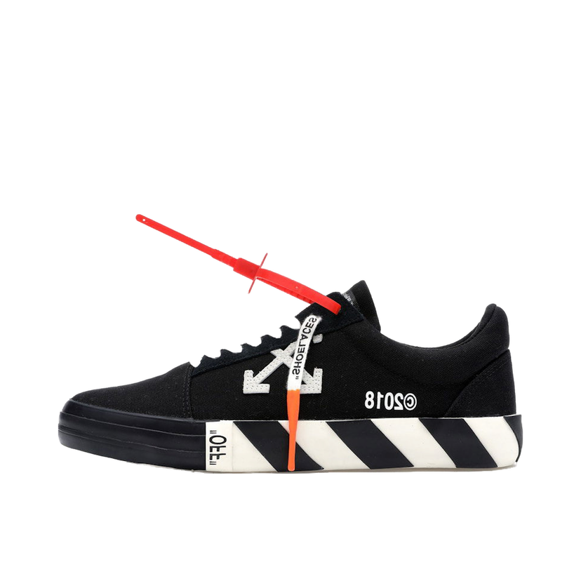 Tennarit ja kengät Off-White Vulc Low Black Musta | OMIA085E183510011000