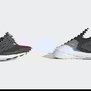 Tennarit ja kengät adidas Performance Ultraboost 22 W Musta | GX9157, 0