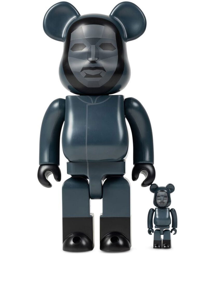 Keräilykelpoinen Medicom Toy Squid Game BE@RBRICK 100% and 400% figure set - Blue Musta | 453095660262219435348