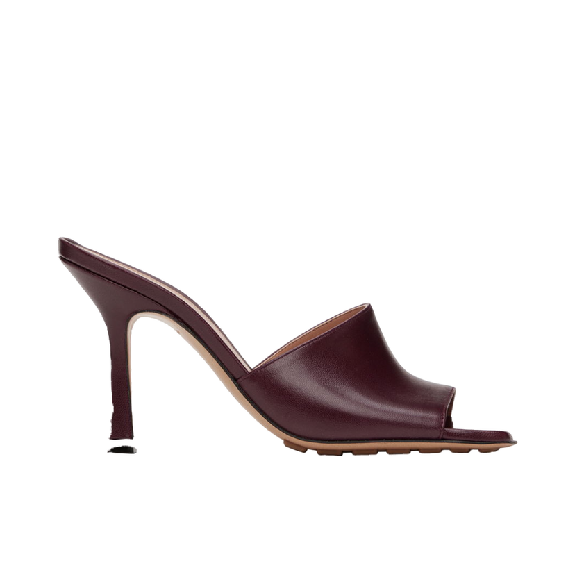 Tennarit ja kengät Bottega Veneta Stretch Heeled Mule "Red" Punainen | 610538 VBSF0