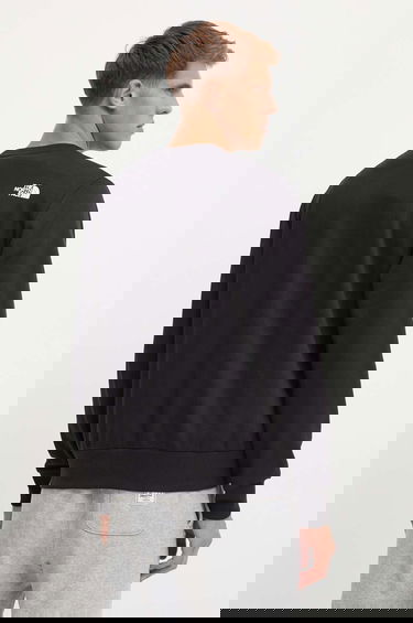 Villapaita The North Face Simple Dome Crew Sweatshirt Musta | NF0A89FBJK31, 2