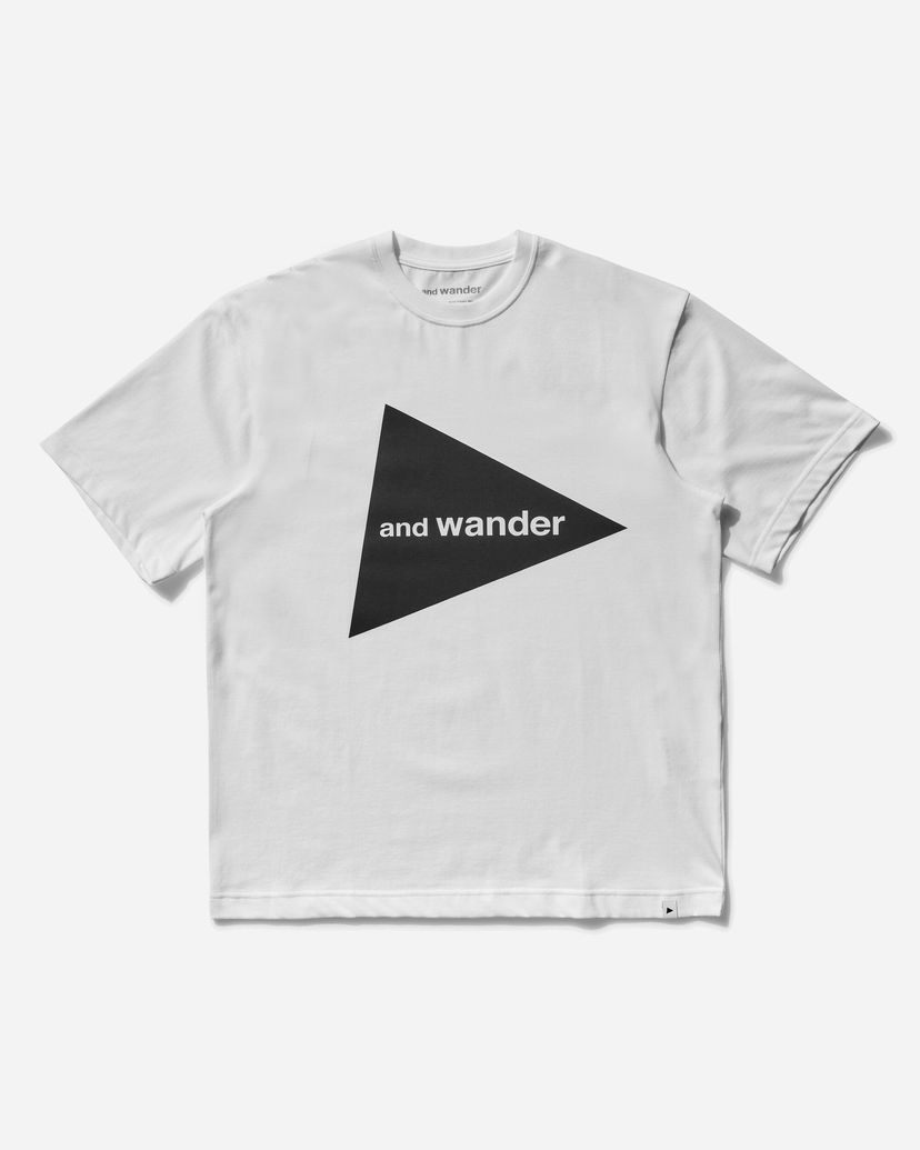 T-paita and wander Big Logo T-Shirt Valkoinen | 5745184095 030