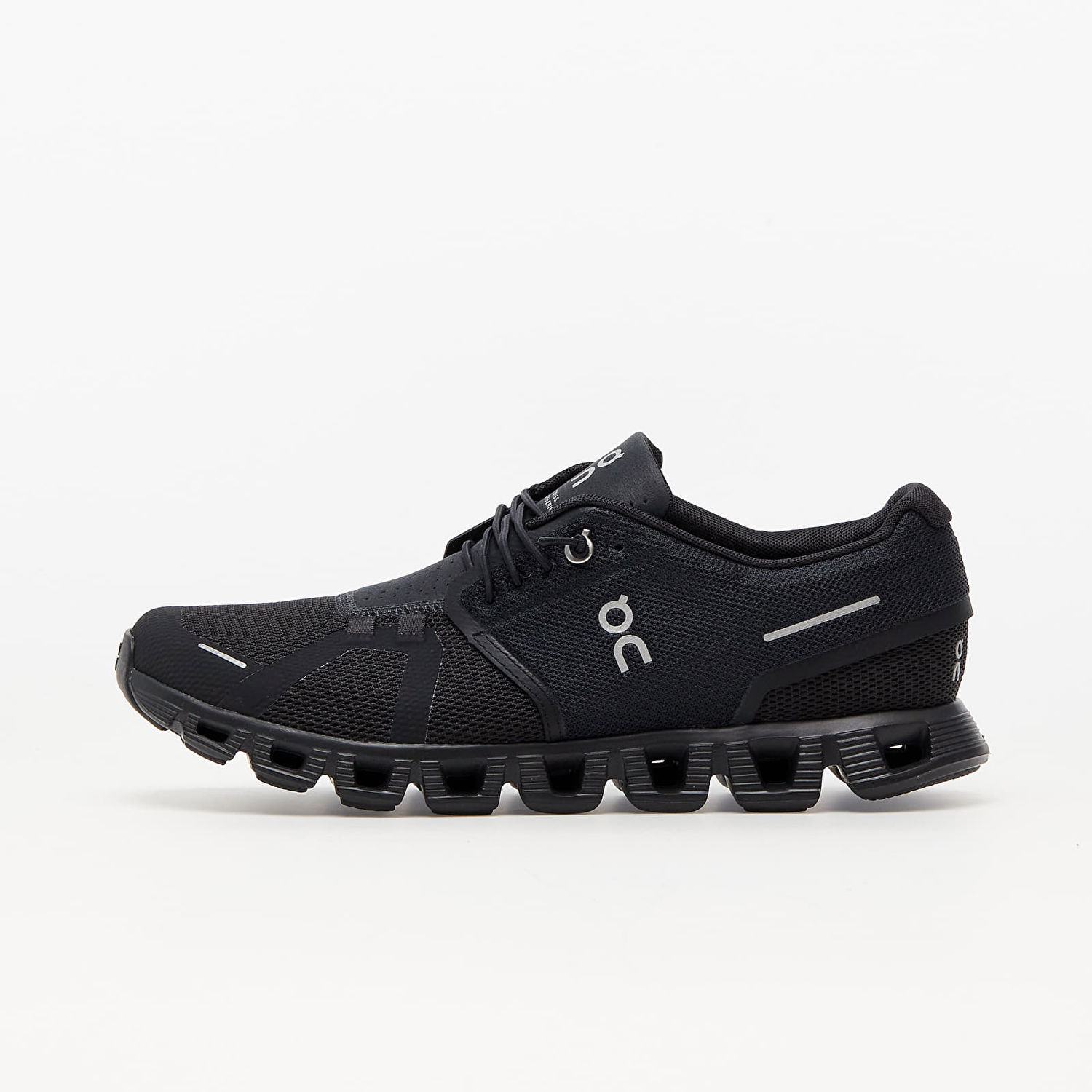 Tennarit ja kengät On Running Cloud 5 Musta | 59.98986, 0