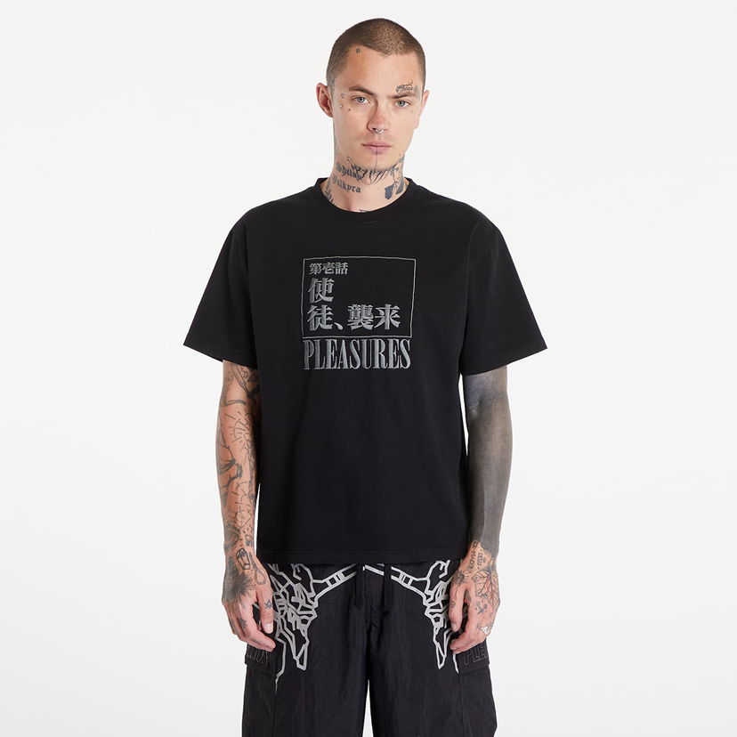 T-paita Pleasures Angel Attack Heavyweight Short Sleeve Tee Faded Black Musta | P24E006 BLACK