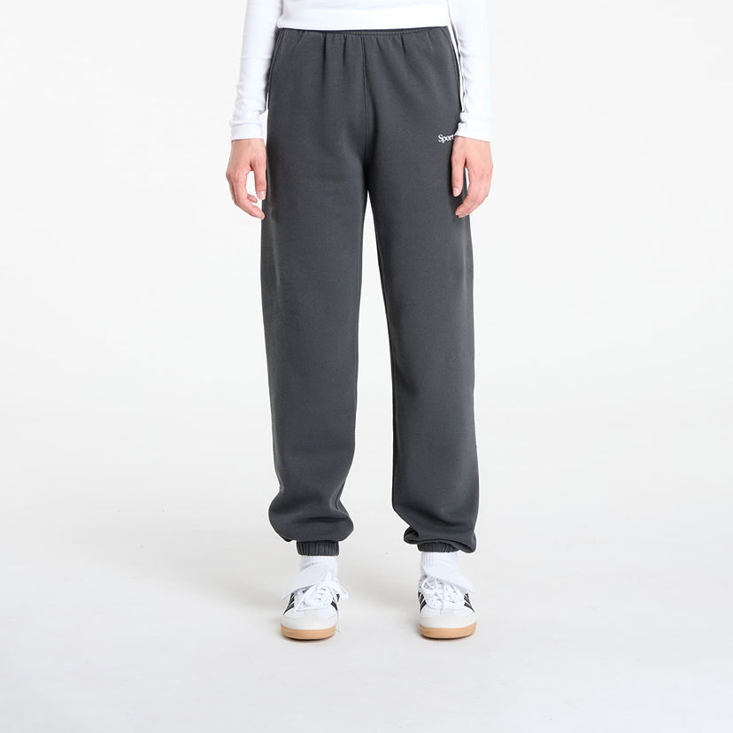 Verryttelyhousut Sporty & Rich Serif Logo Soft Sweapant UNISEX Faded Black Musta | PA050625300BA02