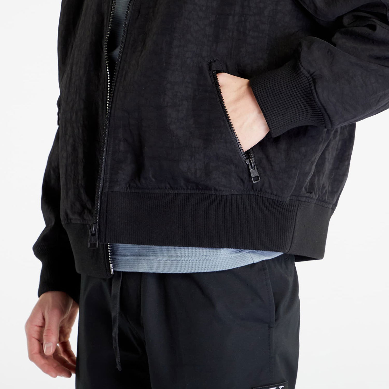 Bomber-takki CALVIN KLEIN Exposed Zip Oversized Woven Jacket Musta | J30J322938 BEH, 1