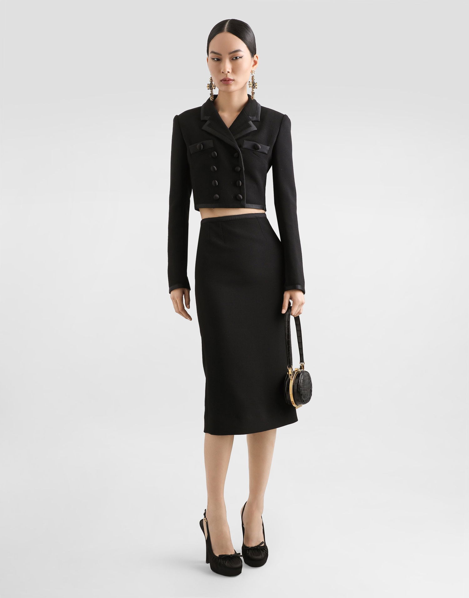 Takki Dolce & Gabbana Dolce & Gabbana Short Double-breasted Wool Crepe Jacket Musta | F27EHTFUBD2N0000, 1