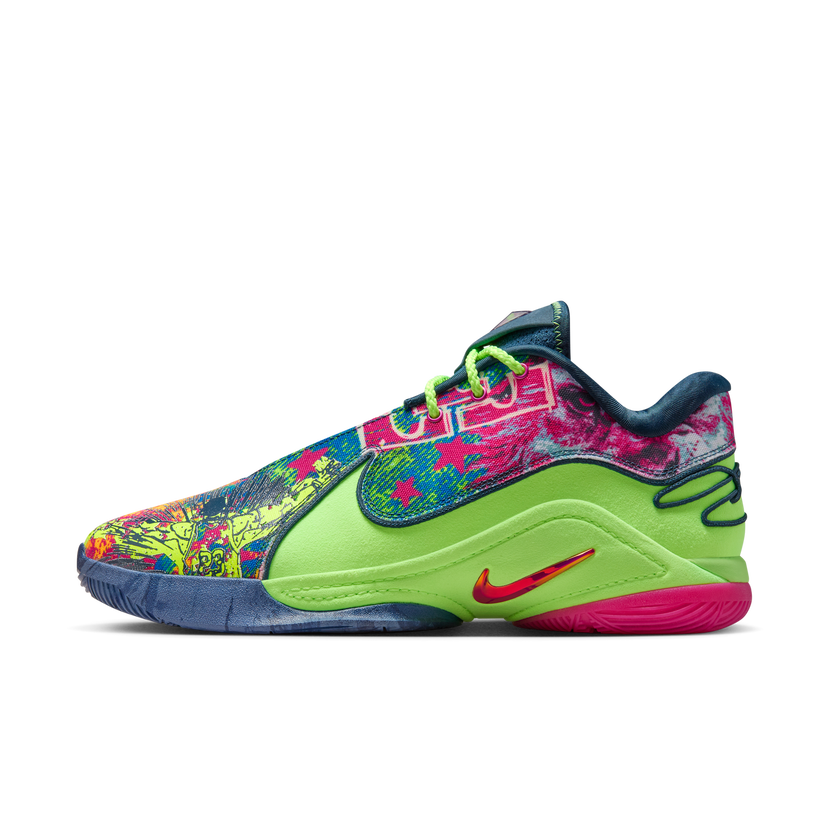 Tennarit ja kengät Nike LeBron XXII Monivärinen | HV8451-400