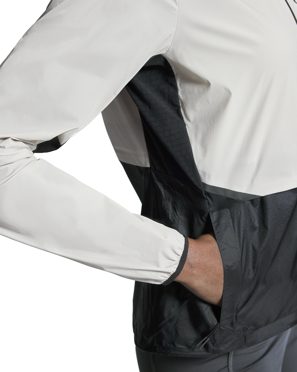 Tuulitakki On Running Weather Running Jacket Beige | 1we1037-2989, 1