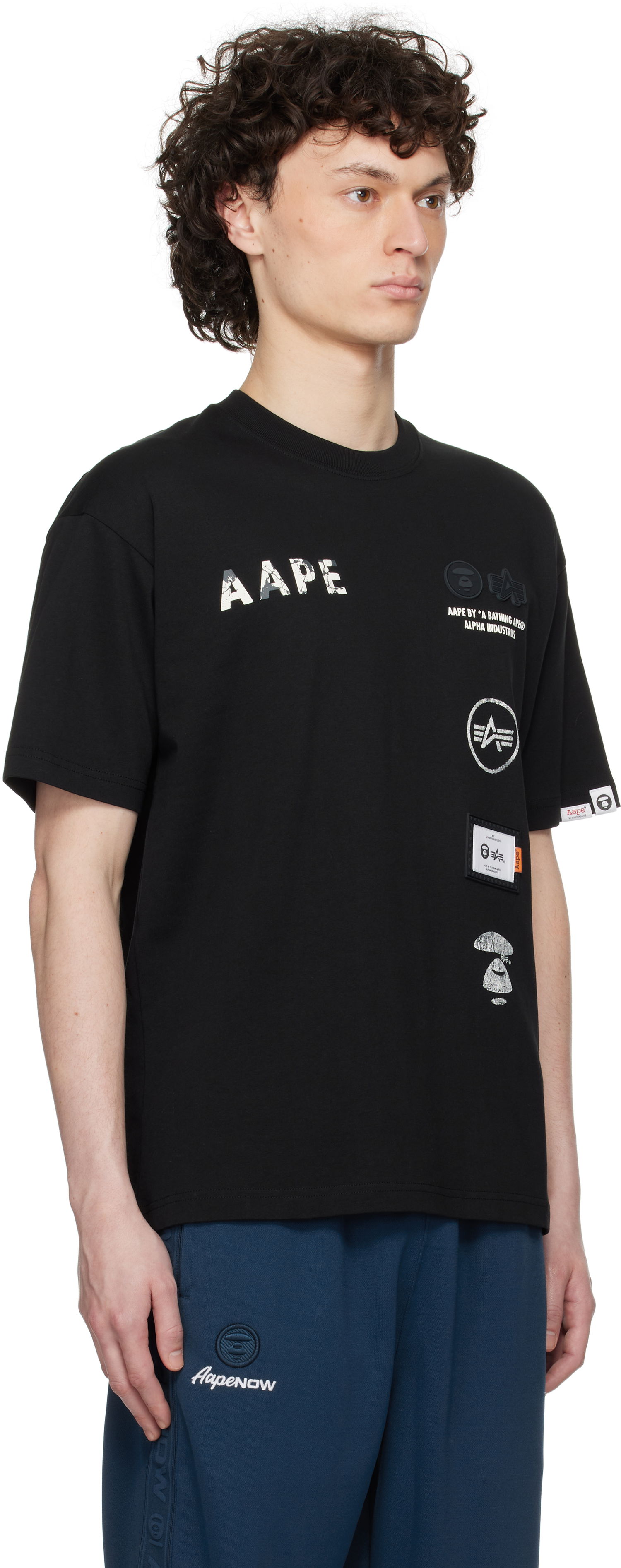 T-paita AAPE by A Bathing Ape AAPE by A Bathing Ape Alpha Industries 'Universe' T-Shirt Musta | AAPTEM9712XXNBKX, 1