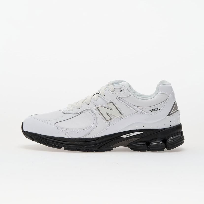 Tennarit ja kengät New Balance 2002R Valkoinen | U2002RE