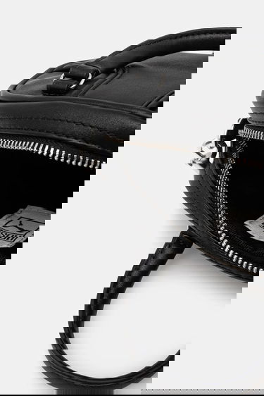 Käsilaukku Puma PUMA x ROSÉ Mini Bowling Bag Musta | 91927, 4