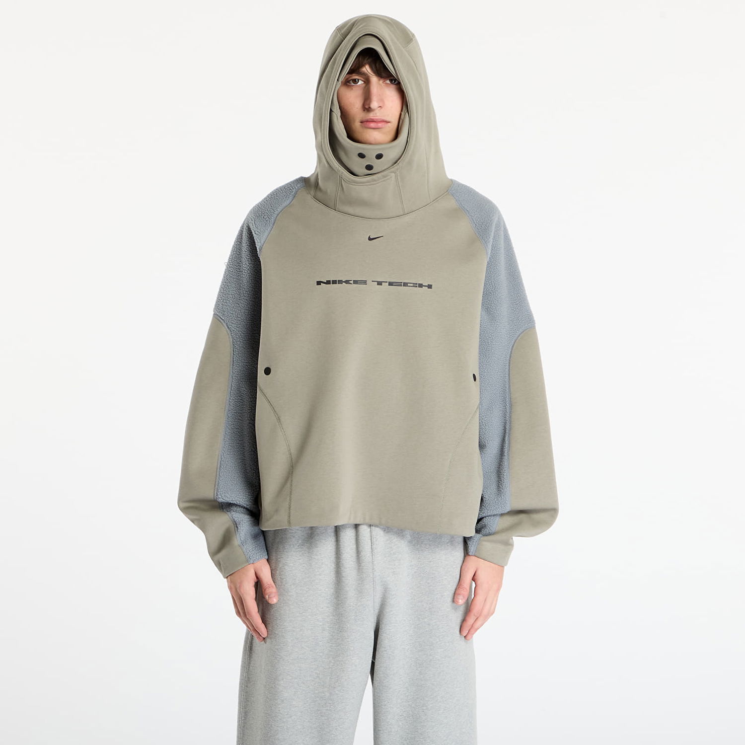 Huppari Nike Tech Boreas Oversized Hoodie with Balaclava Hood and Textured Panels Vihreä | IB3363-320, 0