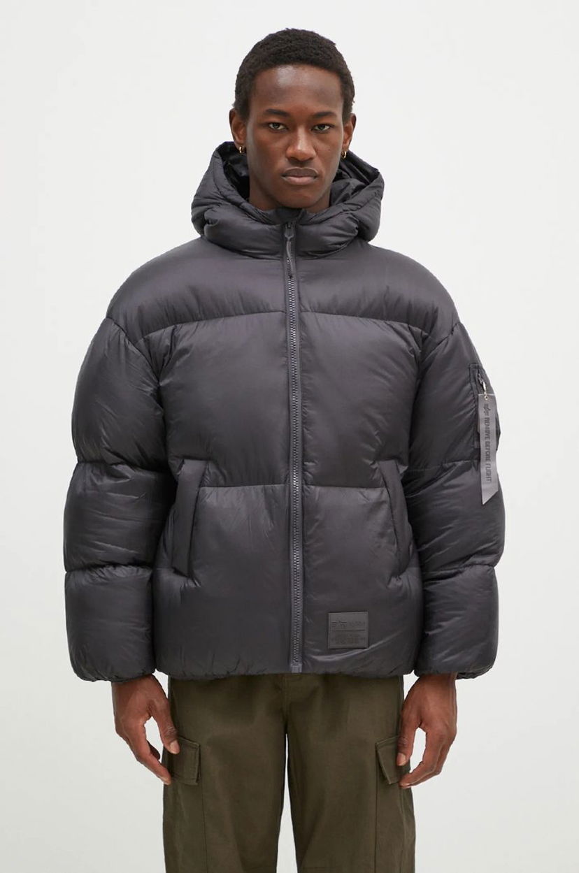 Puffer takki Alpha Industries Cloud Puffer Bomber Jacket Musta | 148130