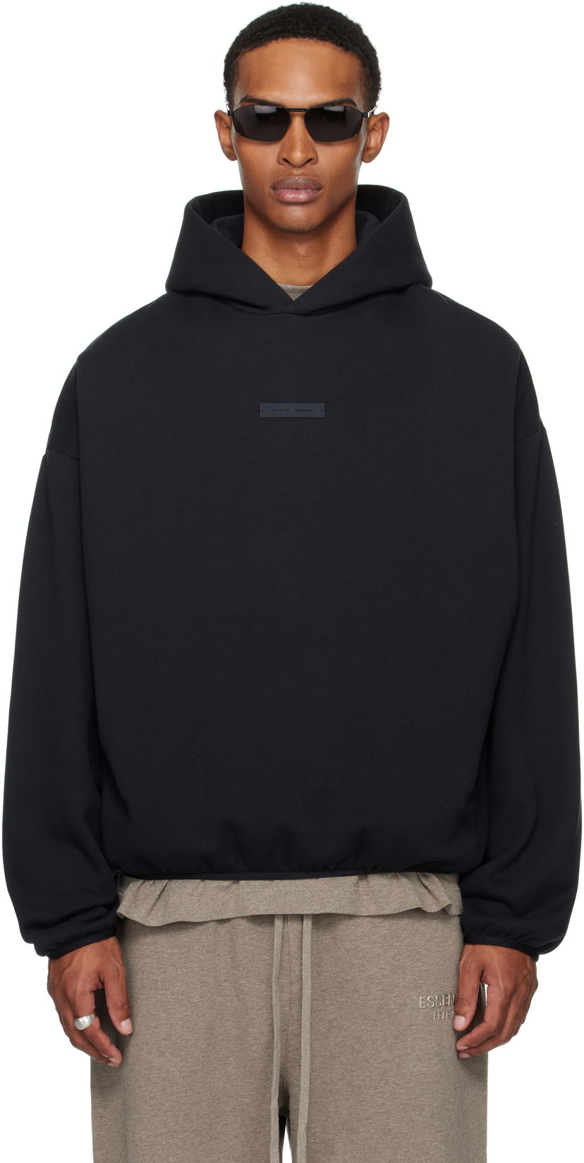 Huppari Fear of God Fear of God ESSENTIALS Modern Fit Fleece Hoodie Musta | 192SP256510F